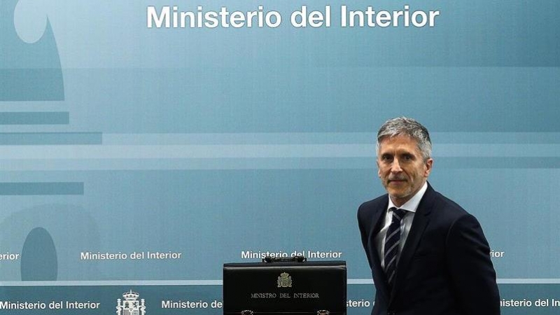 El ministro del Interior Fernando Grande-Marlaska, durante la ceremonia de traspaso de cartera en el Ministerio del Interior en Madrid.- EFE/Rodrigo Jiménez