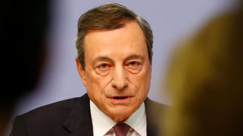 El presidente del BCE, Mario Draghi, en la rueda de prensa posterior a la reunión del Consejo de Gobierno de la entidad en Fráncfort. REUTERS/Kai Pfaffenbach