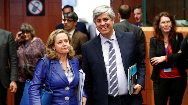 Nadia Calviño y Mário Centeno, en una reunión en Bruselas hace unas semanas. REUTERS/Francois Lenoir