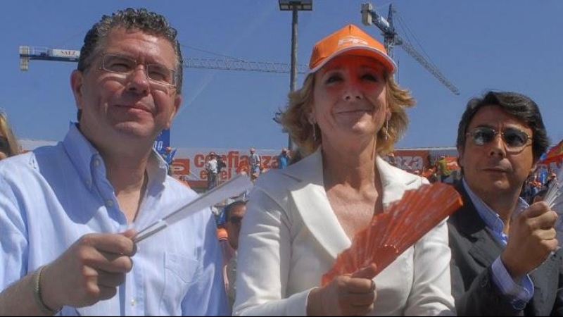 Francisco Granados e Ignacio González, ambos actualmente en prisión, junto a Esperanza Aguirre en un acto del Partido Popular en Madrid