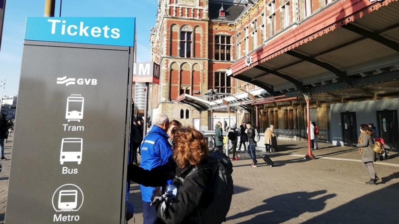Sistema de ticketing de la red de transporte de Ámsterdam instalado por Indra. E.P.