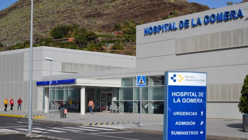 Imagen del Hospital de La Gomera donde permanecen ingresados cinco ciudadanos alemanes, uno de los cuales ha dado positivo en coronavirus. /EFE