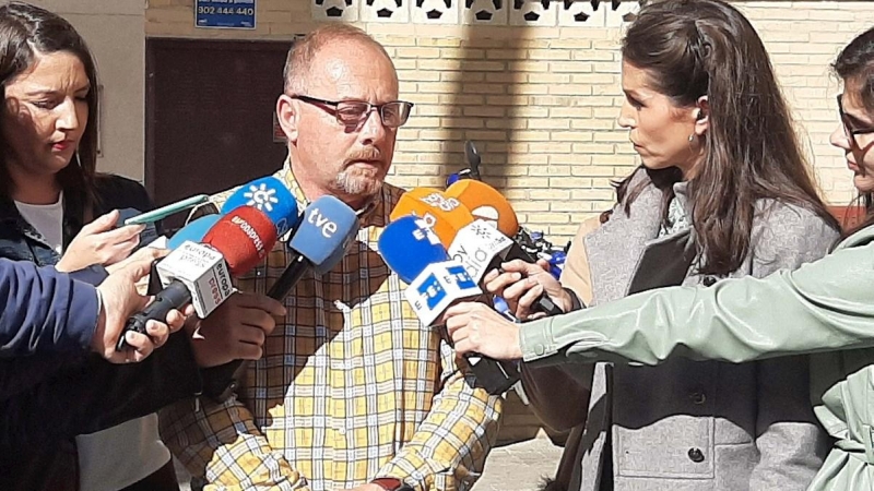 Fotograma de televisión que muestra a Antonio del Castillo, padre de Marta, la joven sevillana de 17 años asesinada en 2009. /EFE