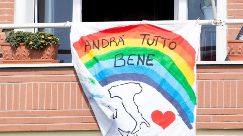 'Todo irá bien', reza la pancarta de un balcón de Roma. EFE