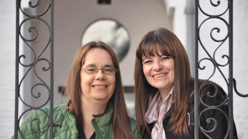 Las querellantes originales Inés García Holgado y Adriana Fernández