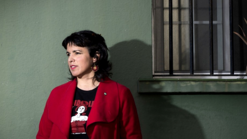 Teresa Rodríguez muestra varios ataques machistas en redes: 'Lo que tiene una que aguantar. Como mujer y como profesora de lengua'