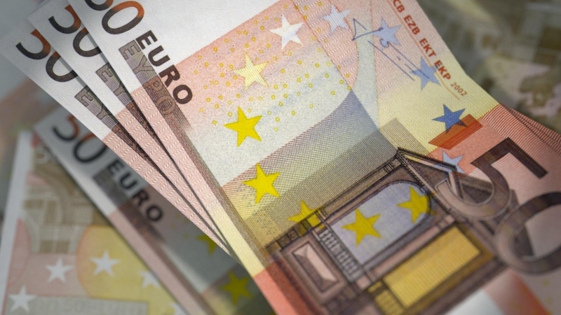 Los españoles tienen en sus bolsillos 126 millones de billetes de 50 euros más que al comenzar el confinamiento. /PxHere (CCO)