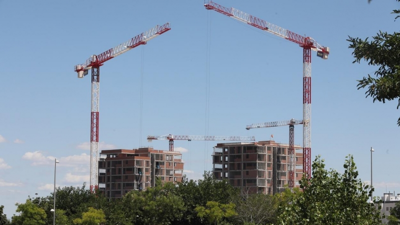 Edificio de viviendas en construcción en Madrid. E.P./Marta Fernández
