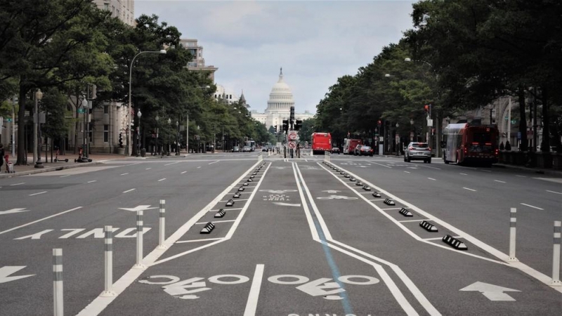 Las calles de Washington vacías con el Capitolio de fondo. MANUEL RUIZ RICO