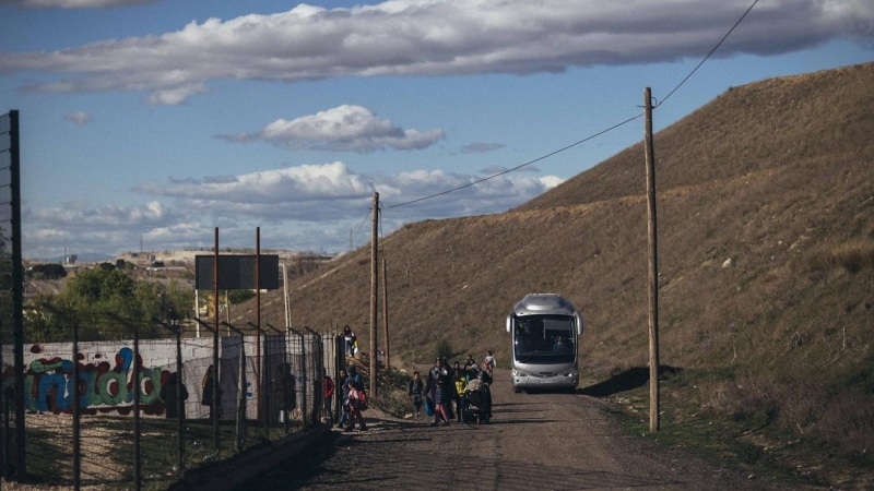 Ruta escolar en la Cañada Real. JAVIER VALEIRO