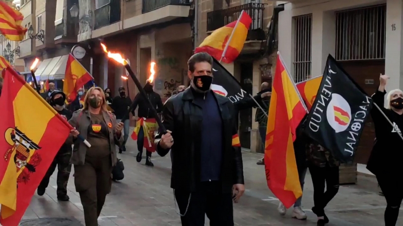 Vecinos de Benimaclet (Valencia) se dividen en dos manifestaciones