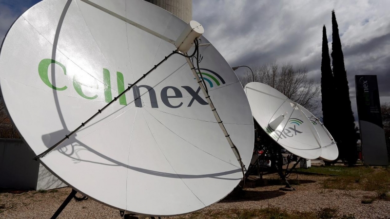 Antenas de telecomunicaciones de Cellnex en Torrespaña, en Madrid. REUTERS/Sergio Perez