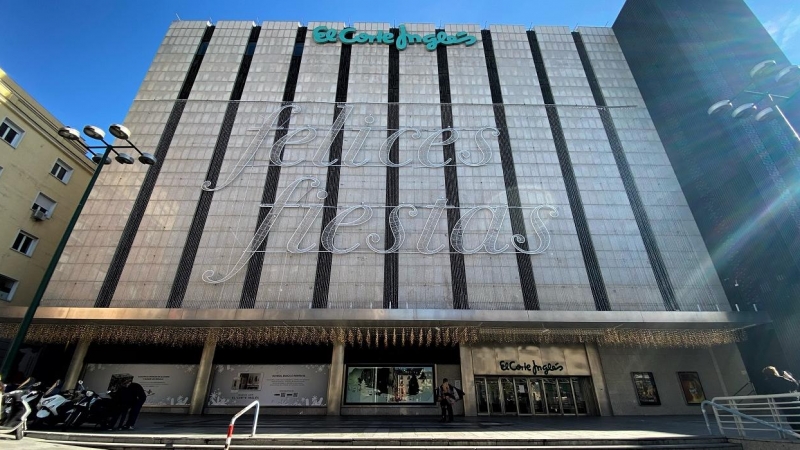 La fachada del centro comercial de El Corte Inglés de la calle Preciados, en Madrid. E.P./Eduardo Parra