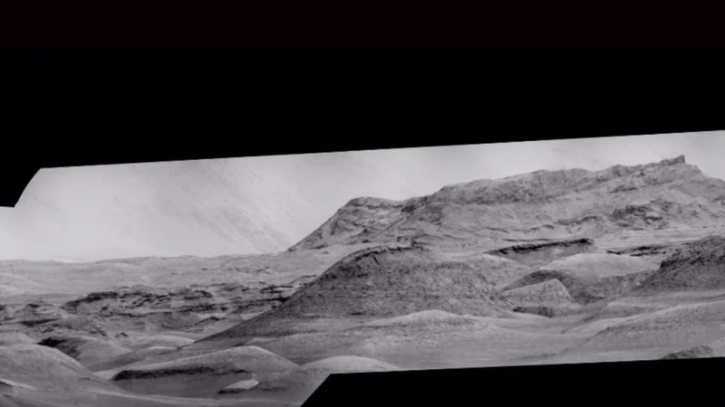 Monte Sharp en Marte fotografiado por la cámara ChemCam del rover Curiosity.