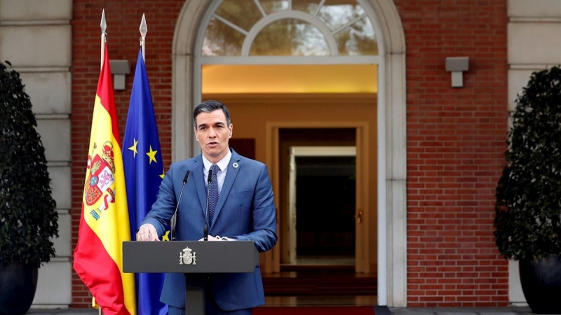 El presidente del Gobierno, Pedro Sánchez comparece tras participar en la reunión telemática del Consejo Europeo extraordinario, hoy en el Palacio de la Moncloa.