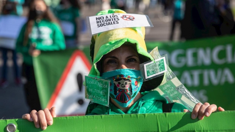 Manifestación de la marea verde con el lema 'Vacunemos la Educación Pública, menos ratio, más recursos, más centros públicos' que el pasado 17 de abril recorrió las calles de Madrid .