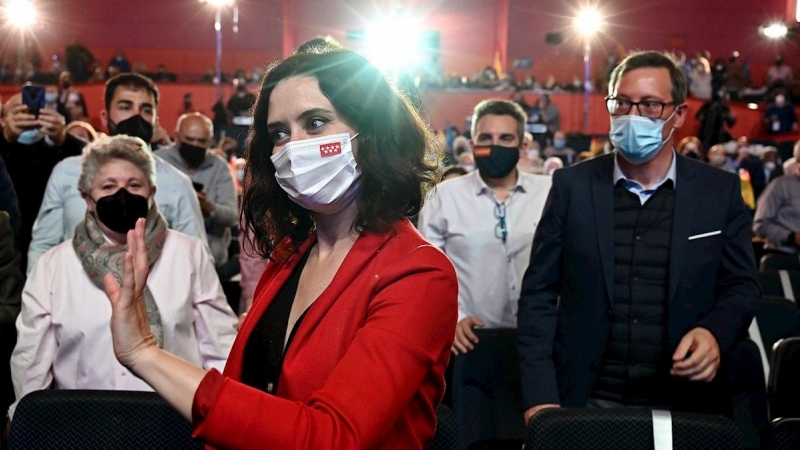 La presidenta de la Comunidad de Madrid y candidata del PP a la reelección, Isabel Díaz Ayuso, durante un acto de campaña celebrado este lunes en Torrejón de Ardoz.