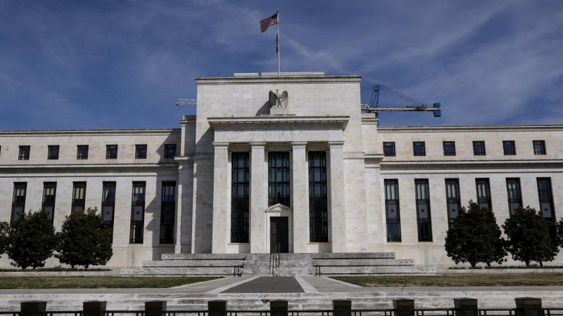La sede de la Reserva Federal (Fed), el banco central estadounidense, en la Constitution Avenue de Washington. REUTERS/Brendan McDermid