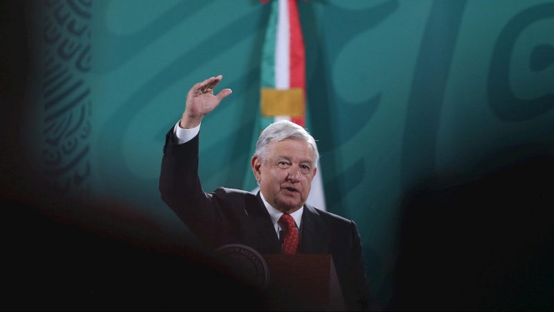 El presidente de México, Andrés Manuel López Obrador, habla durante la rueda de prensa el 21 de mayo de 2021, en el Palacio Nacional de Ciudad de México (México).