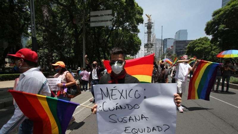 Manifestación por el día del Orgullo en México.