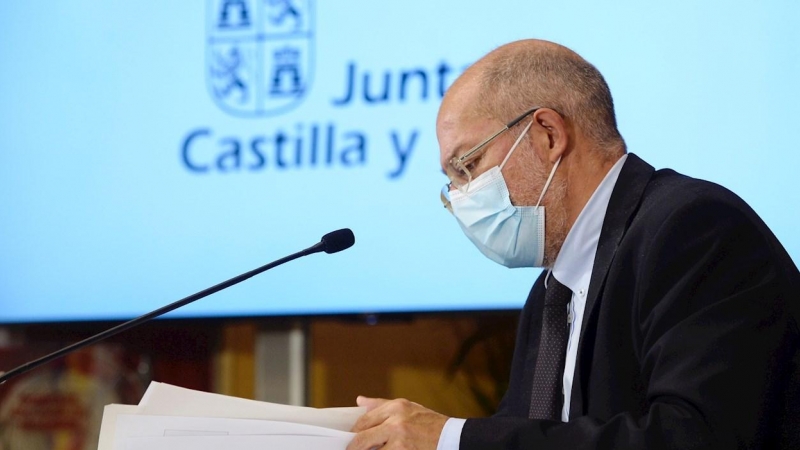 El vicepresidente, portavoz y consejero de Transparencia, Ordenación del Territorio y Acción Exterior de la Junta de Castilla y León, Francisco Igea, durante una rueda de prensa.