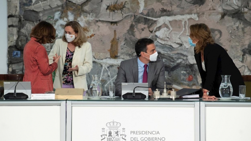 El presidente del Gobierno, Pedro Sánchez, durante el Consejo de Ministros de este martes.