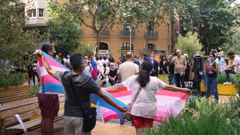 Concentració de diverses entitats a Barcelona amb motiu de la Diada Internacional per l'Alliberament LGTBI+, el passat 28 de juny.