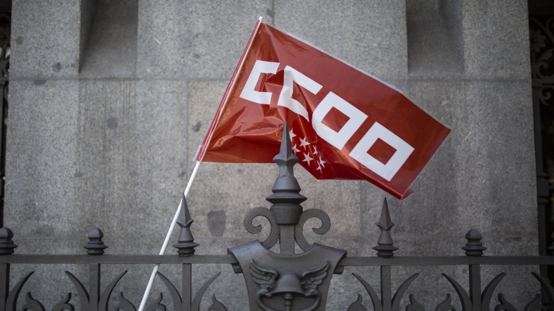 14/07/2021 Bandera de CCOO