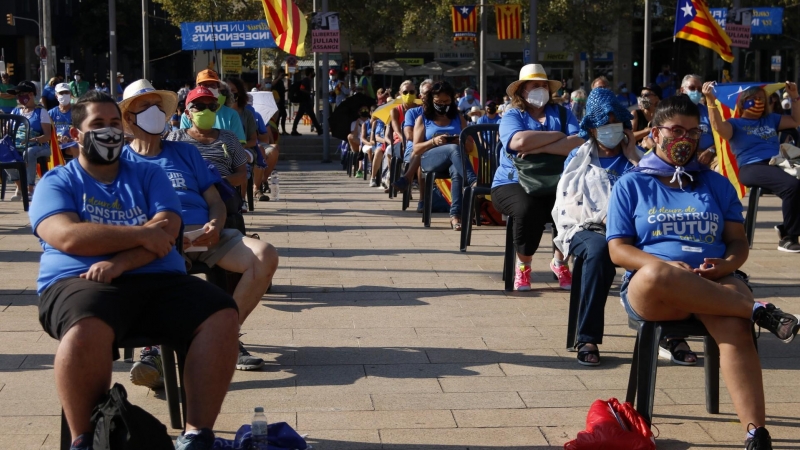 Una imatge de la concentració de l'11 de setembre de 2020 que va fer-se a la plaça dels Països Catalans de Barcelona.
