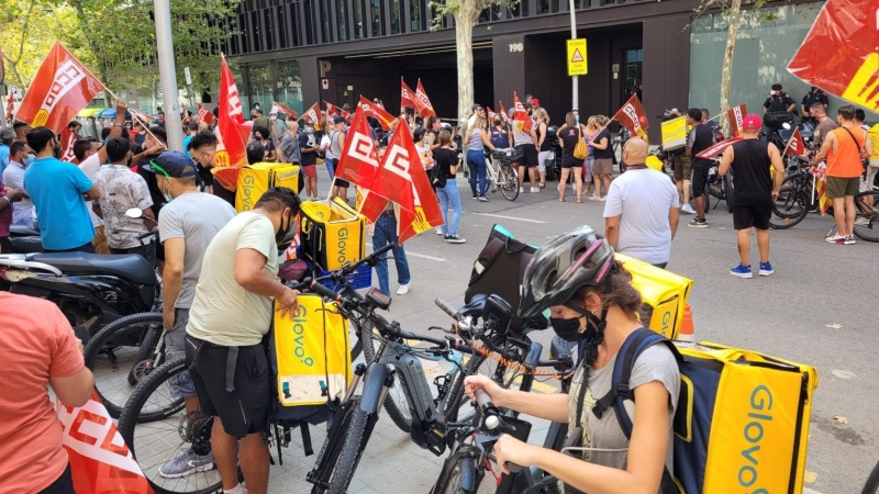 Una imatge de l'inici de la vaga dels treballadors dels supermercats Glovo, de fa unes setmanes.