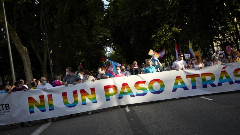 Varias personas durante la manifestación del Orgullo LGTBI, el pasado 3 de julio de 2021, en Madrid.