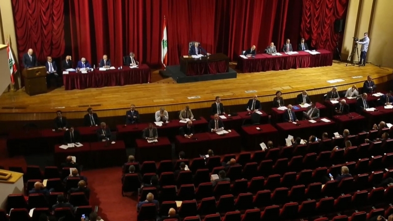 El nuevo Gobierno libanés recibe la confianza del Parlamento