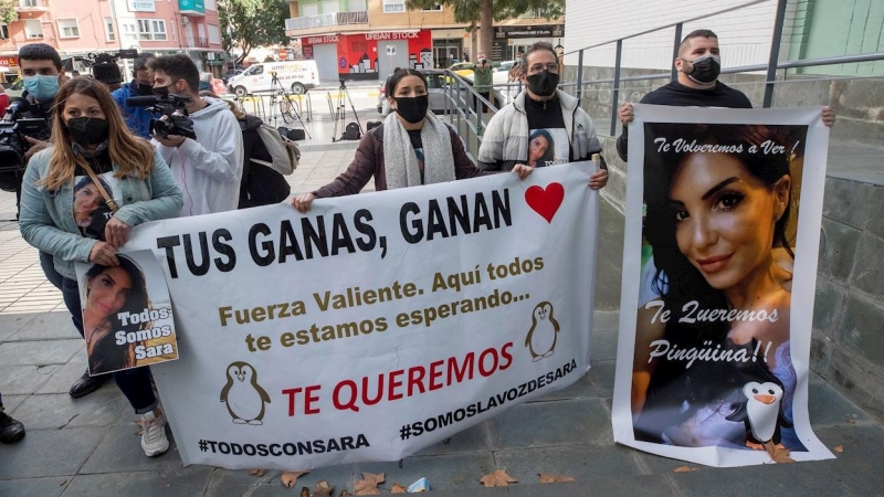 Los familiares de la mujer de Alcantarilla (Murcia) de 39 años que murió un mes después de ser sometida a una lipoescultura
