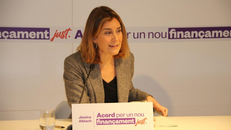 12/02/2022 - La presidenta d'En Comú Podem al Parlament, Jéssica Albiach, en la roda de premsa per presentar la proposta de finançament autonòmic del seu partit.