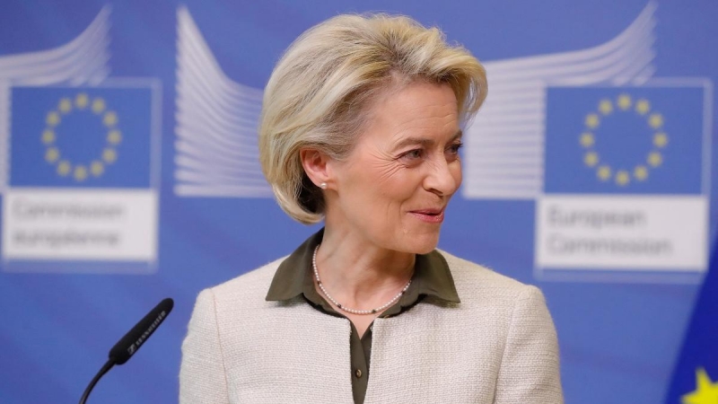 27/02/2022 La presidenta de la Comisión Europea, Ursula Von der Leyen, comparece ante la prensa con motivo de la guerra entre Rusia y Ucrania