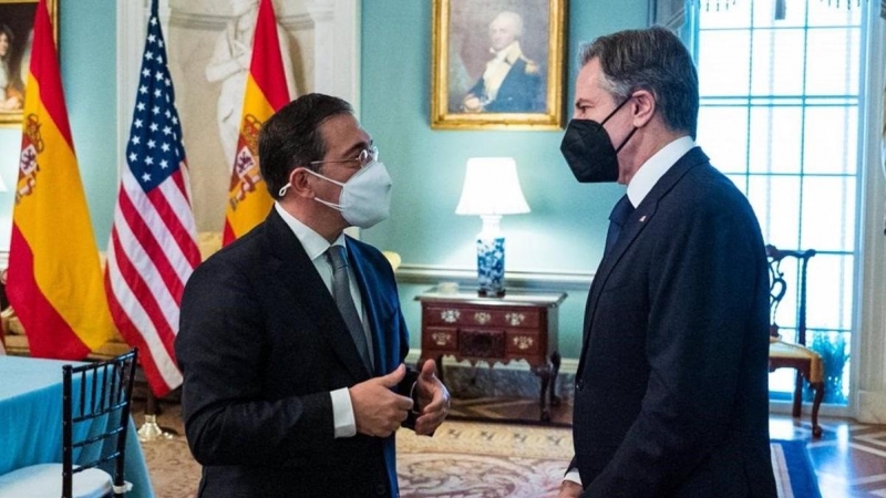 El ministro de Exteriores, José Manuel Albares, junto al secretario de Estado de EEUU, Antony Blinken, en Washington el pasado mes de enero.