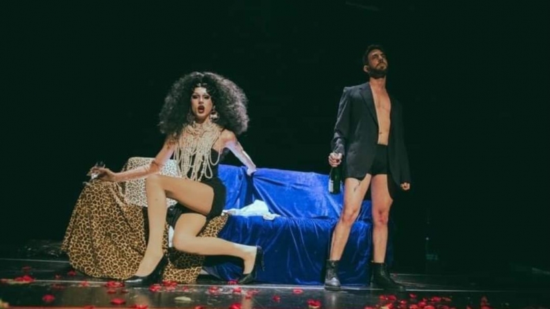 Miss Yokim, drag bilbaína afincada en Madrid, en plena actuación.