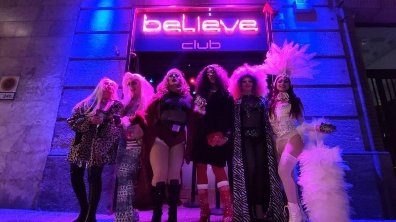 Reinas del evento Snow Queens, organizado por Pluma en el club Believe, Barcelona.