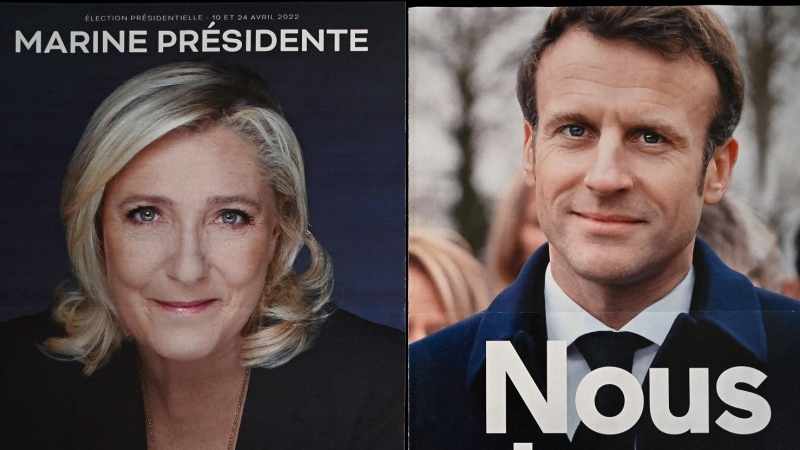 Carteles electorales de las elecciones presidenciales francesas con Emmanuel Macron y Marine Le Pen (20/4/22)