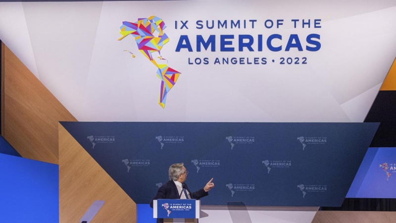 10/06/2022 - Imagen cedida por la Presidencia de Argentina del discurso del presidente de Argentina, Alberto Fernández, en la Cumbre de las Américas en Los Ángeles, (Estados Unidos).