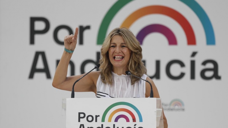 La ministra de Trabajo, Yolanda Díaz, durante el acto electoral de Por Andalucía en la localidad sevillana de Dos Hermanas. EFE / José Manuel Vidal.
