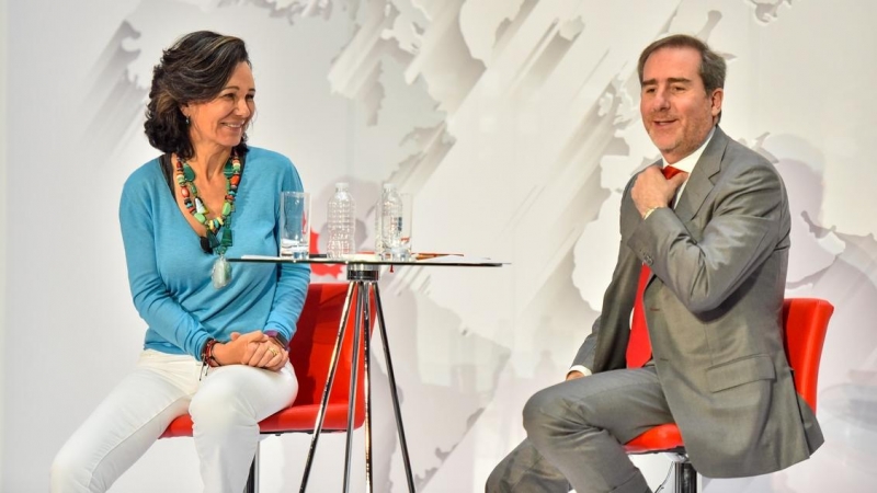 La presidenta del Banco Santander, Ana Botín, con el futuro consejero delegado de la entidad, Héctor Grisi.
