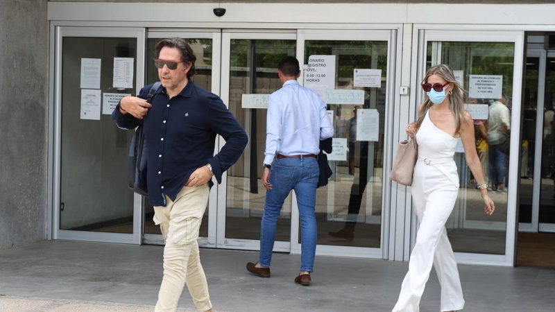 17/06/2022 Arancha Palomino y Luis Lorenzo a la salida del juzgado tras considerar Fiscalía que no tienen que ingresar en prisión provisional, a 17 de junio de 2022, en Madrid