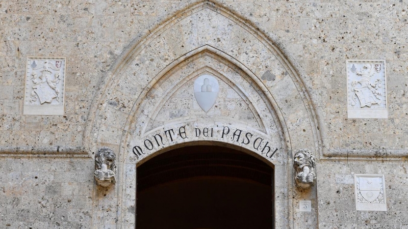 Entrada de la sede de Monte dei Paschi di Siena (MPS), el banco más antiguo del mundo, en Siena (Italia). REUTERS/Jennifer Lorenzini