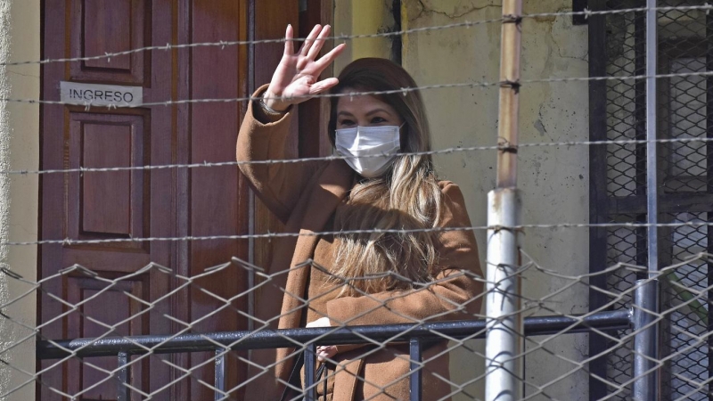 24/06/2022 - La expresidenta interina de Bolivia Jeanine Áñez camina el 15 de junio de 2022 en la cárcel de Mujeres de Miraflores en la Paz, (Bolivia).