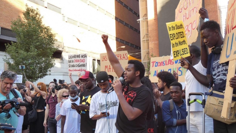 01/07/2022 Mamadou durante la protesta.