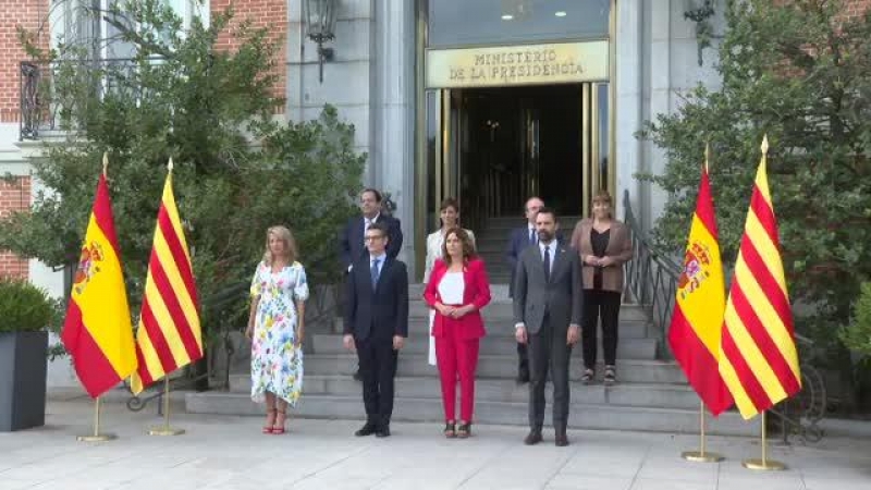 Críticas a los acuerdos alcanzados en la mesa de diálogo entre el Gobierno y la Generalitat