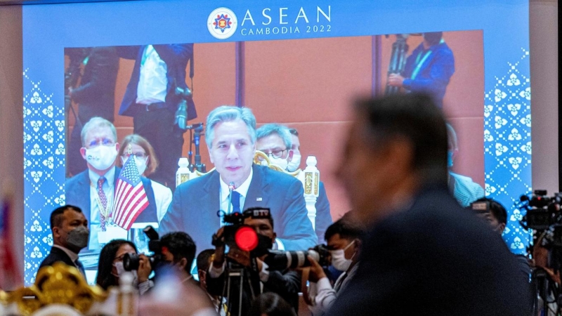 (4/8/2022) Los Estados miembros de la Asociación de Naciones del Sudeste Asiático (ASEAN)  se reúnen junto a EEUU en Camboya.