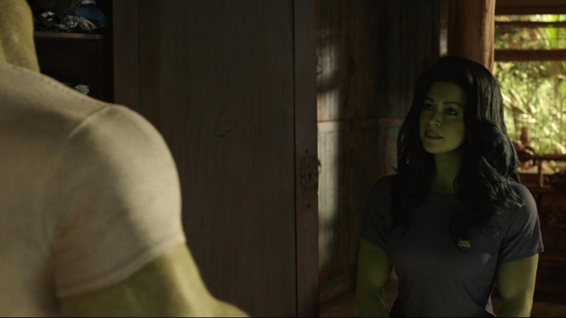 17/08/2022Fotografía cedida por Marvel Studios de una escena de la película 'She Hulk', donde aparece la actriz Tatiana Maslany en su papel.