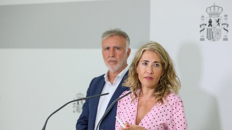 29/08/2022. El presidente de Canarias, Ángel Víctor Torres, junto a la ministra de Transportes, Movilidad y Agenda Urbana, Raquel Sánchez, a 29 de agosto de 2022.
